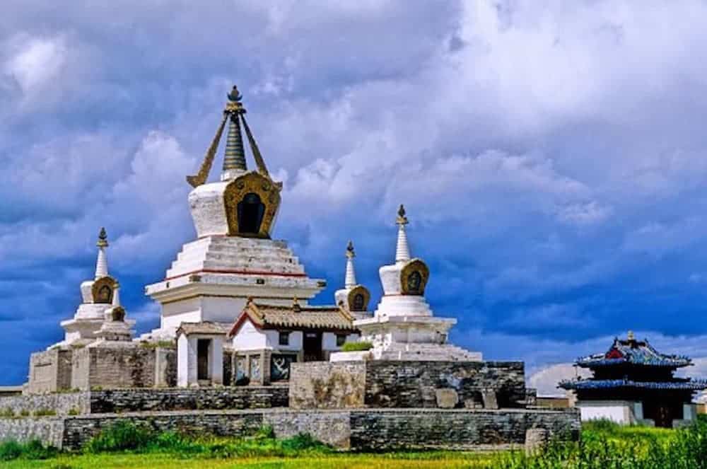 Les Stupas et les états positifs de l'esprit | Christelle Firework