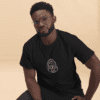Zoom sur la matière coton du t-shirt unisexe et ses coutures